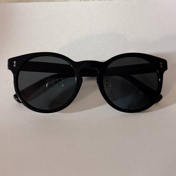 Valentino VA4009 col. 5010/87 Black Round Sunglasses main image 6